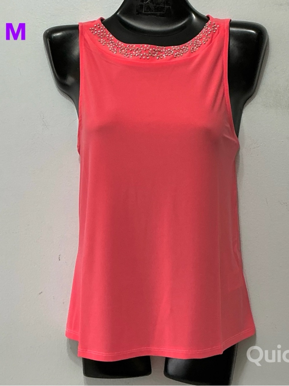 M - NWT Nik And Nash Beaded Neck Top